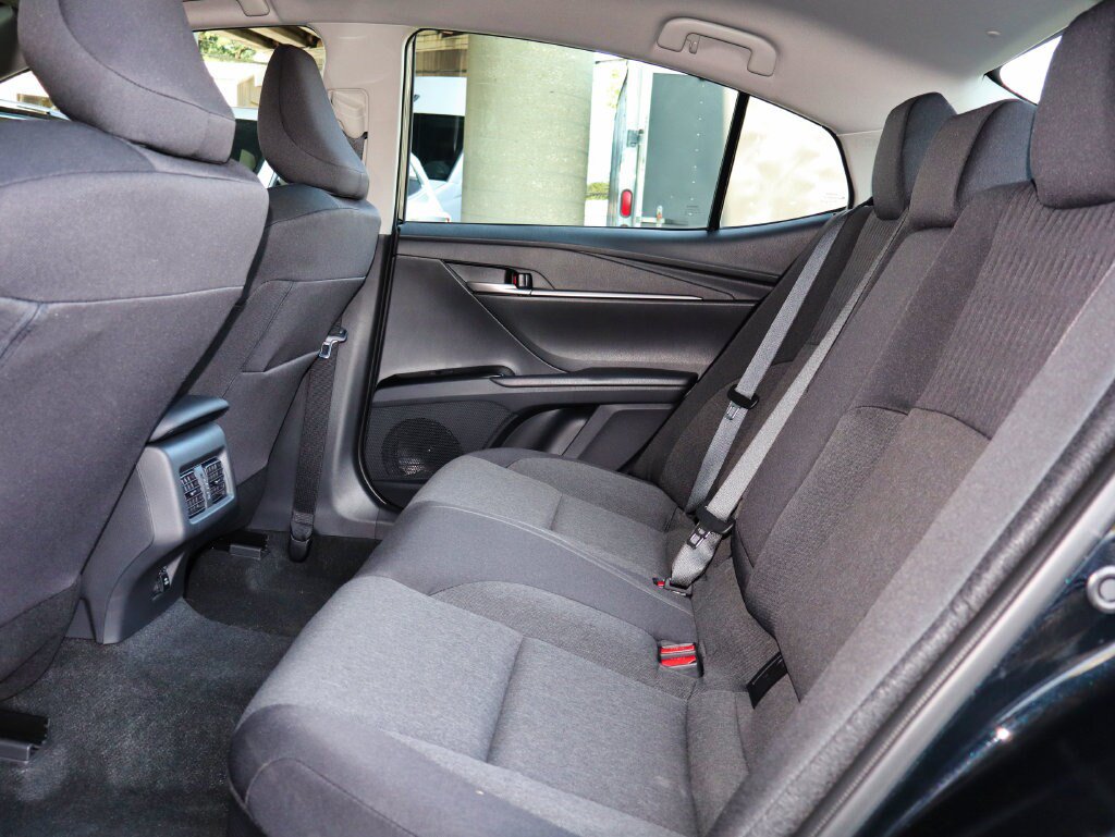 Used 2026 Toyota Camry LE FWD image 61