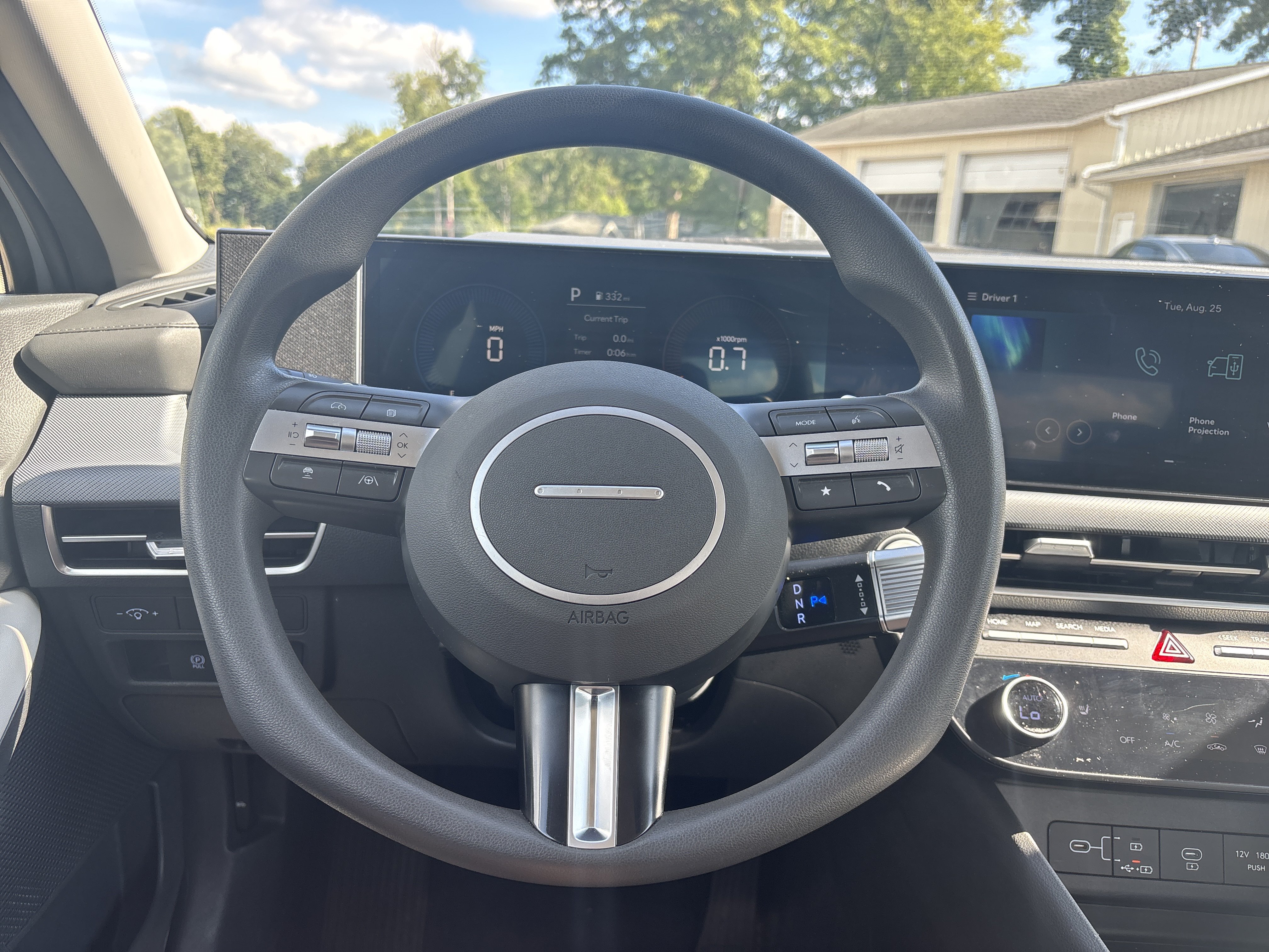 Used 2025 Hyundai Sonata SEL FWD image 24