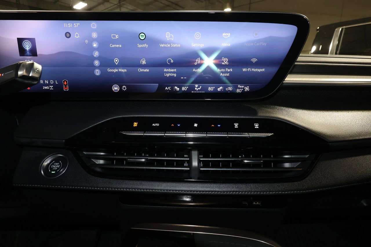 Certified 2025 Buick Enclave Avenir w/ Super Cruise Package image 17