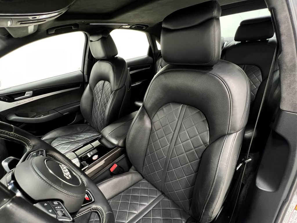Used 2015 Audi S8 AWD/4WD image 15