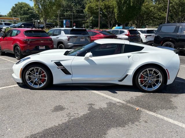 Used 2019 Chevrolet Corvette Grand Sport RWD image 2