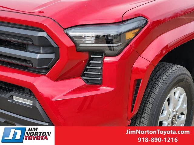New 2026 Toyota Tacoma SR5 AWD/4WD image 7