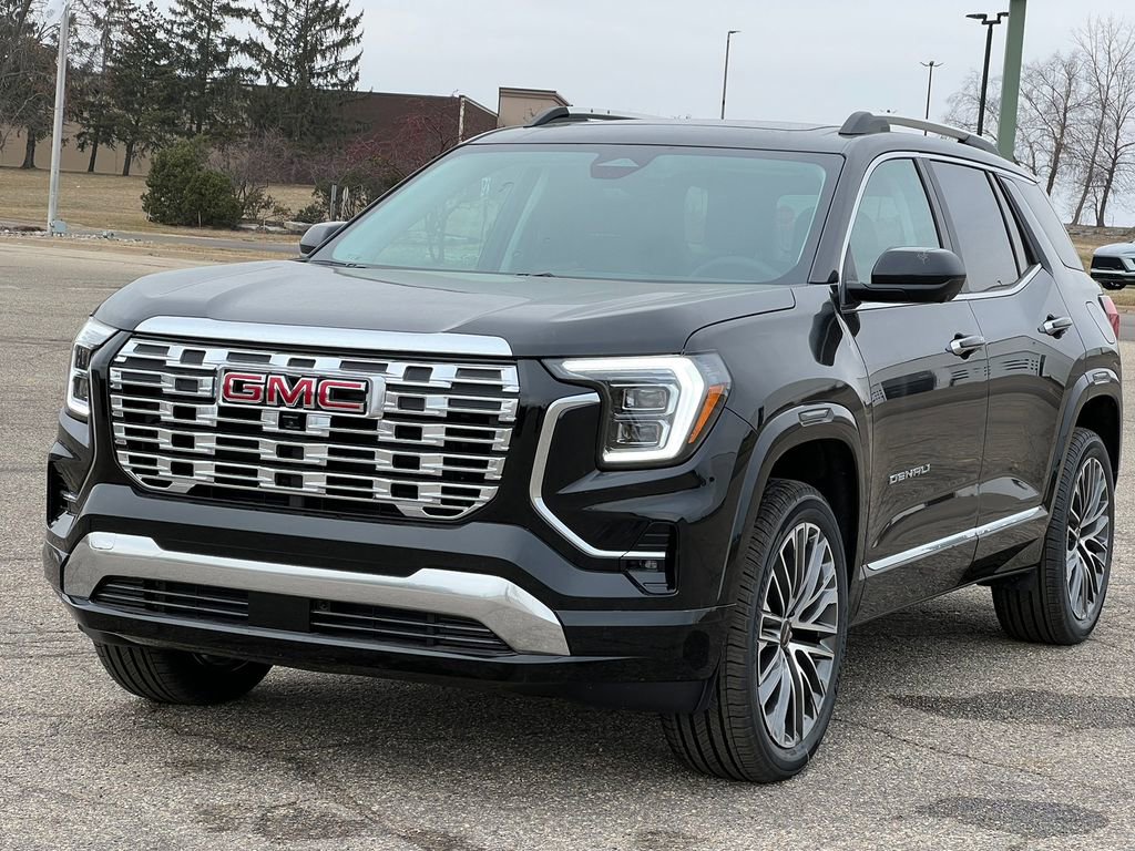 New 2026 GMC Terrain Denali w/ LPO, Floor Liner Package image 43