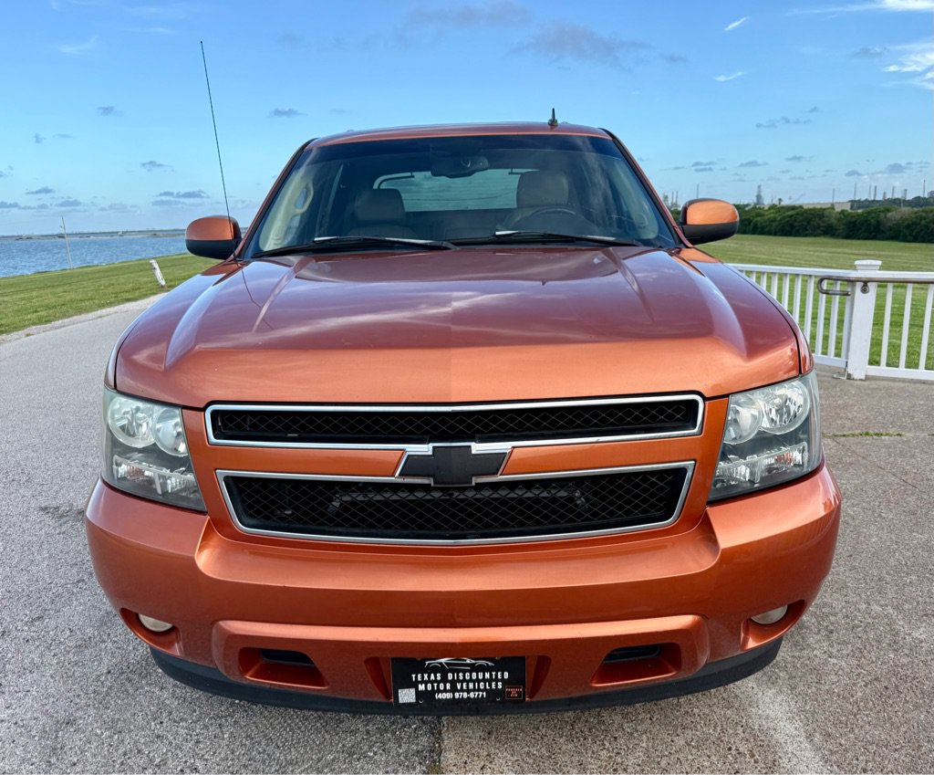 Used 2007 Chevrolet Avalanche LT w/ LT Preferred Equipment Group RWD image 2