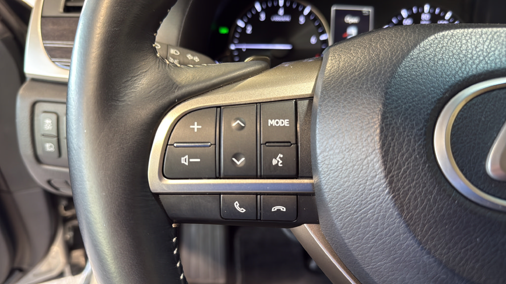 Used 2017 Lexus GS 350 AWD w/ Premium Package image 32
