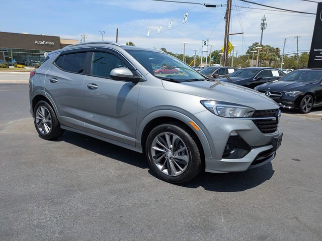 Used 2023 Buick Encore GX Select w/ Sport Touring Package FWD image 2