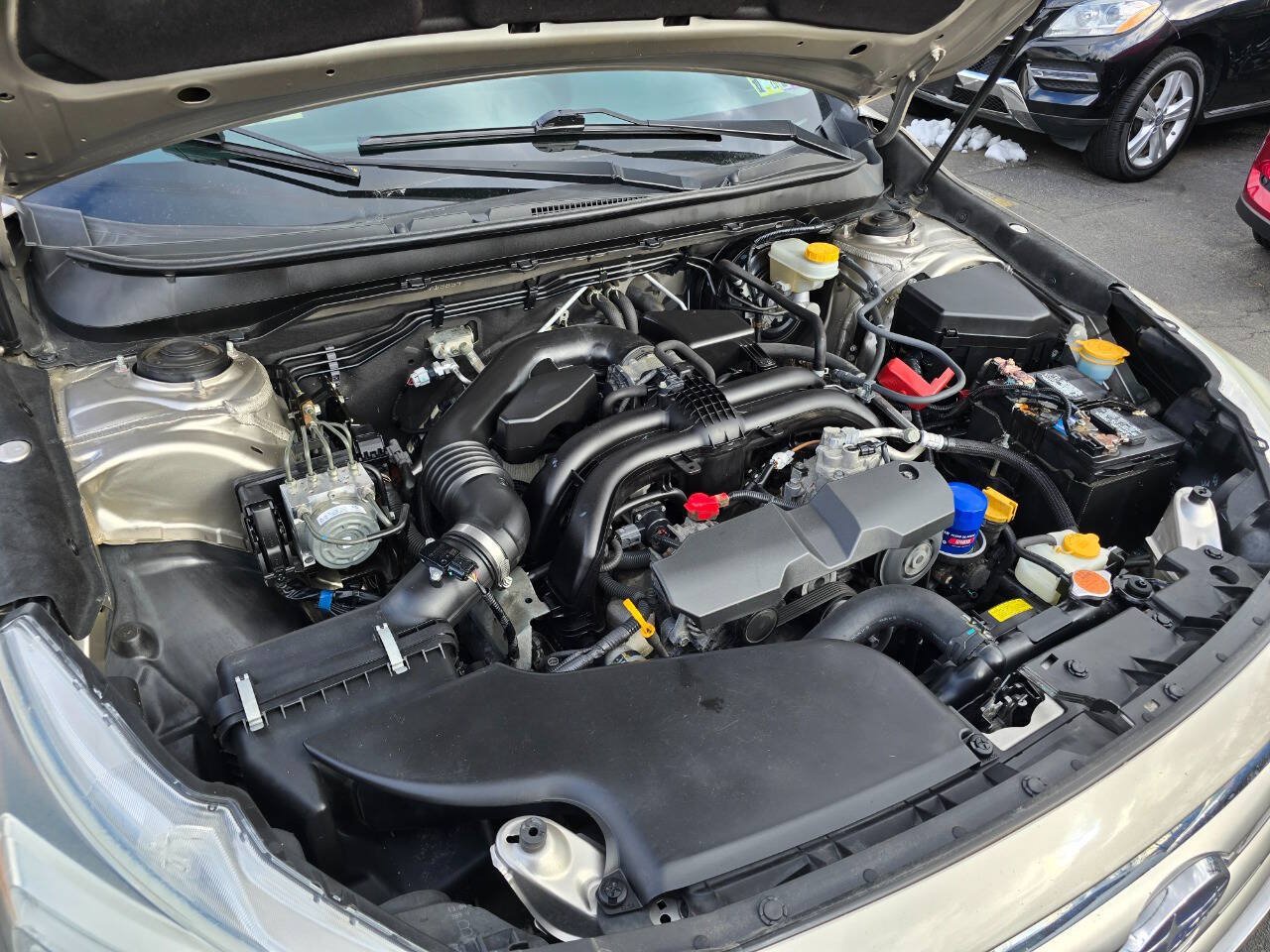 Used 2015 Subaru Outback 2.5i Limited AWD/4WD image 34