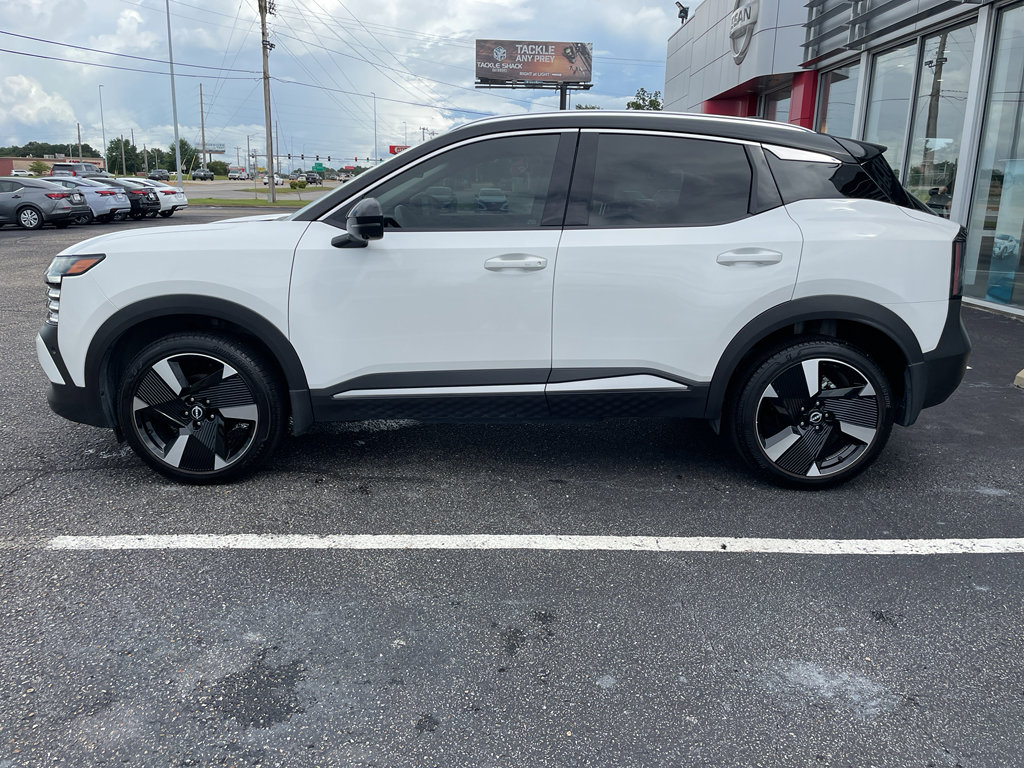 Certified 2025 Nissan Kicks SR image 18