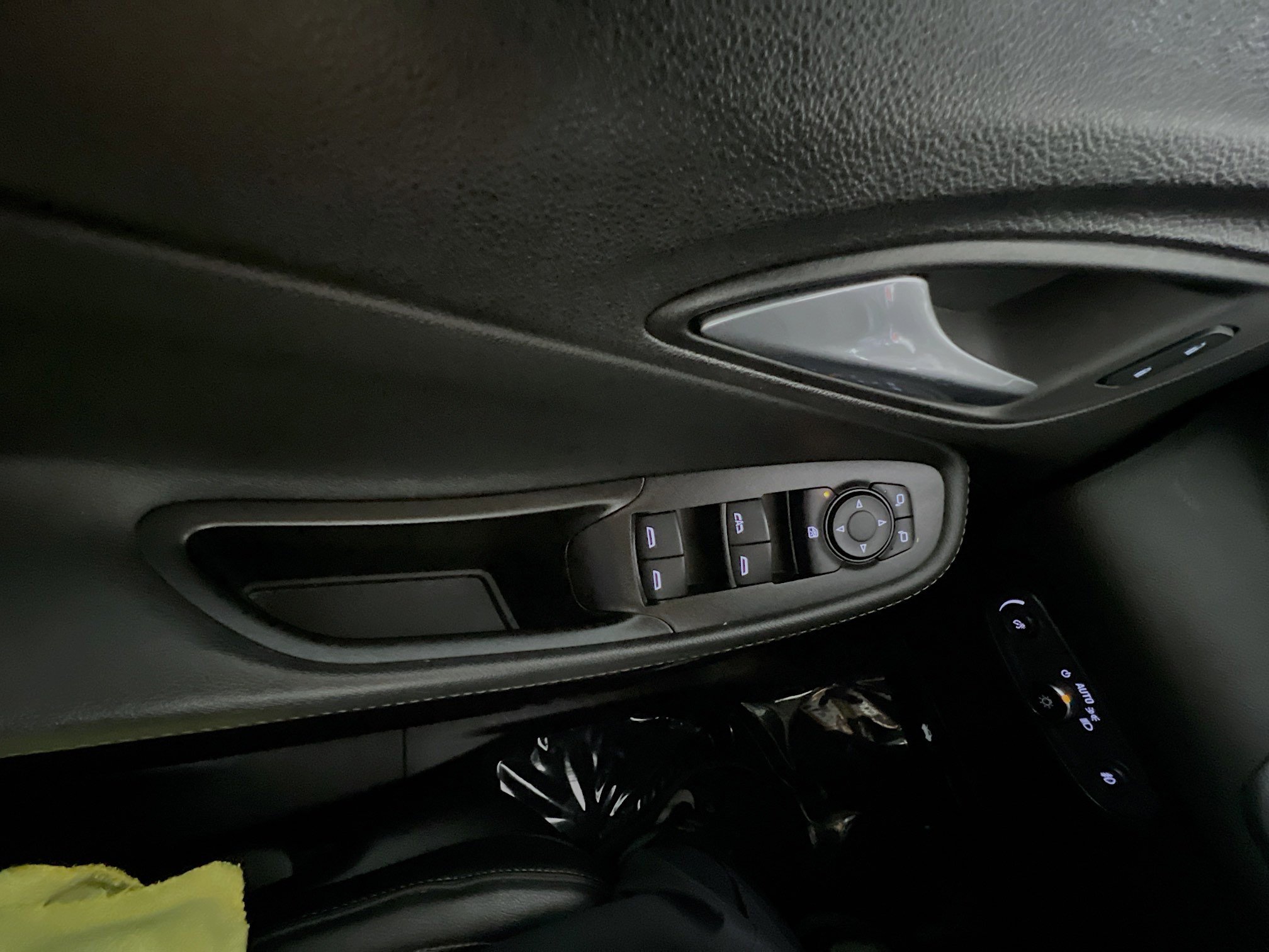 Used 2022 Buick Encore GX Preferred image 17