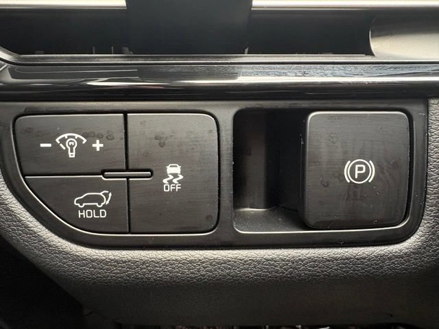 Used 2026 Kia Sportage EX FWD image 20