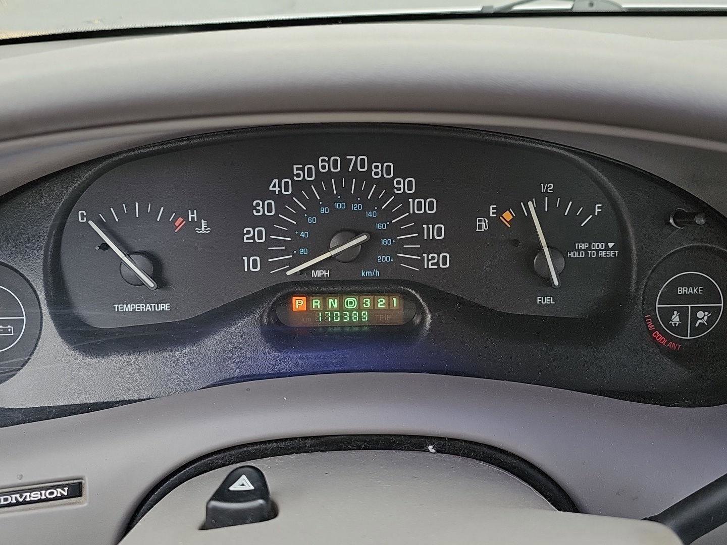 Used 2001 Buick Century Custom w/ Premium Pkg image 9