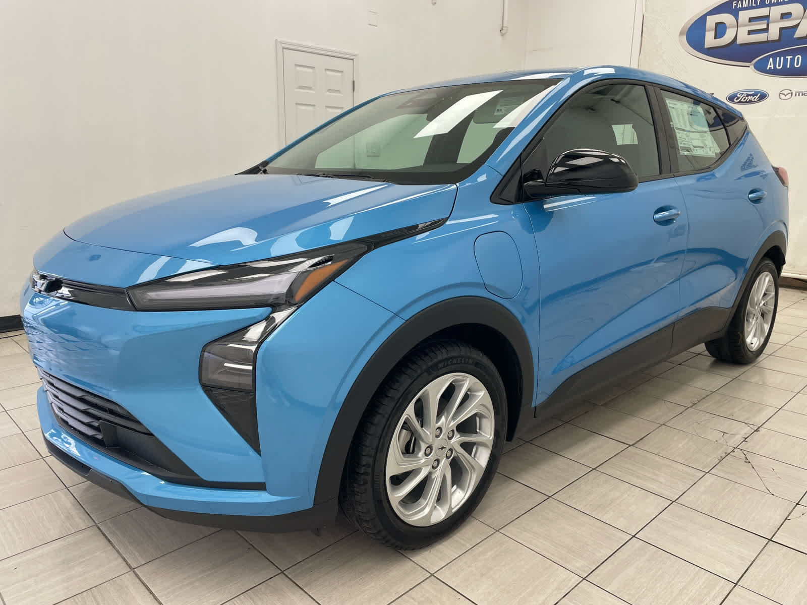New 2027 Chevrolet Bolt LT w/ Comfort Package FWD image 18