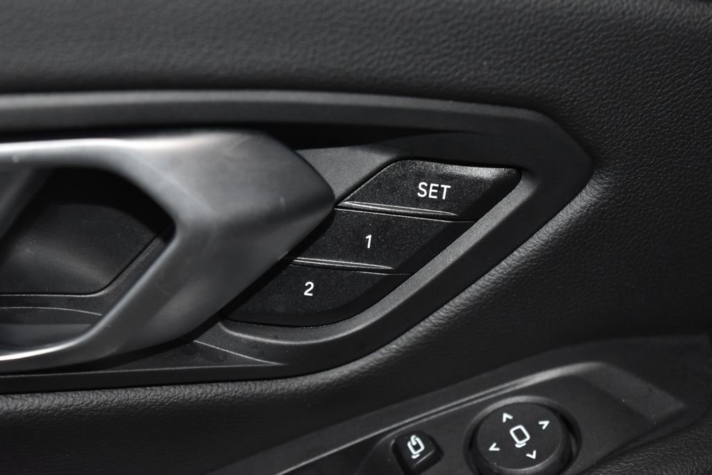 Certified 2025 BMW 330i xDrive Sedan w/ Premium Package image 5