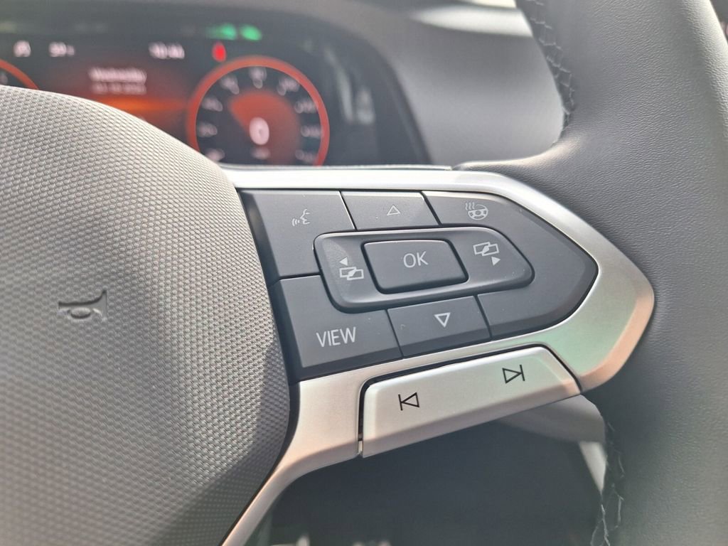 New 2026 Volkswagen Atlas Peak Edition image 14