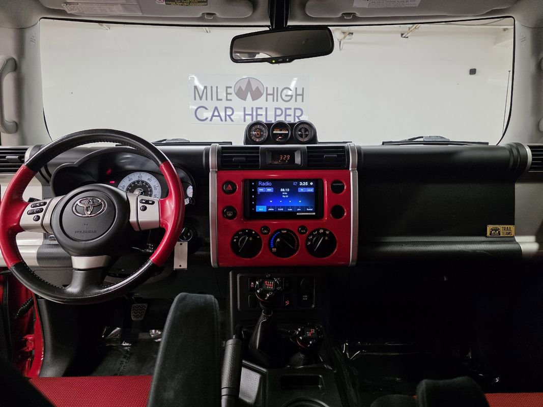 Used 2012 Toyota FJ Cruiser 4WD w/ Trail Teams Special Edition image 16