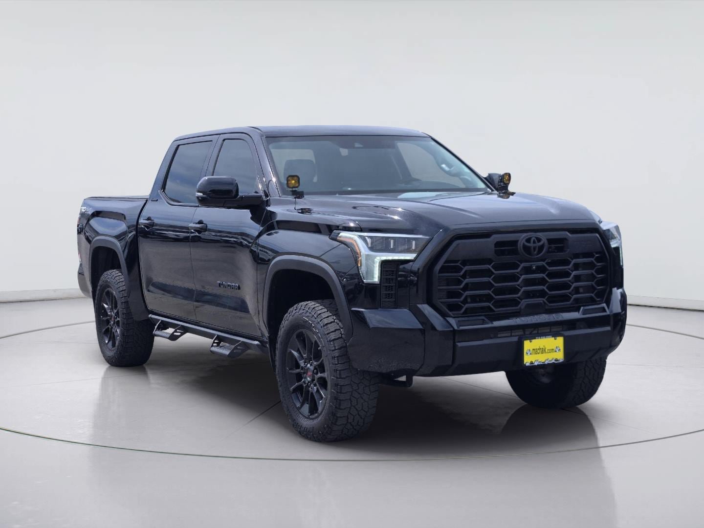 Used 2024 Toyota Tundra Limited w/ TRD Off-Road Package AWD/4WD image 3