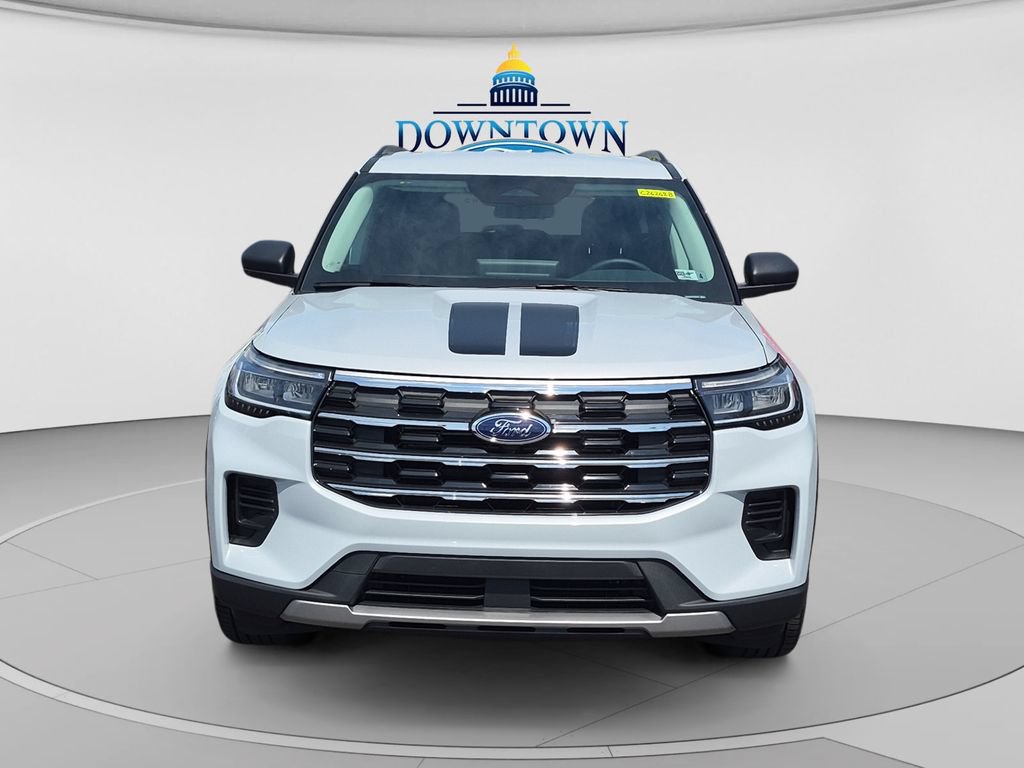 Used 2026 Ford Explorer Active AWD/4WD image 8