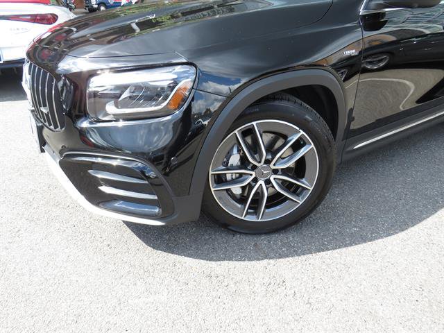 Used 2025 Mercedes-Benz GLB 35 AMG 4MATIC image 24