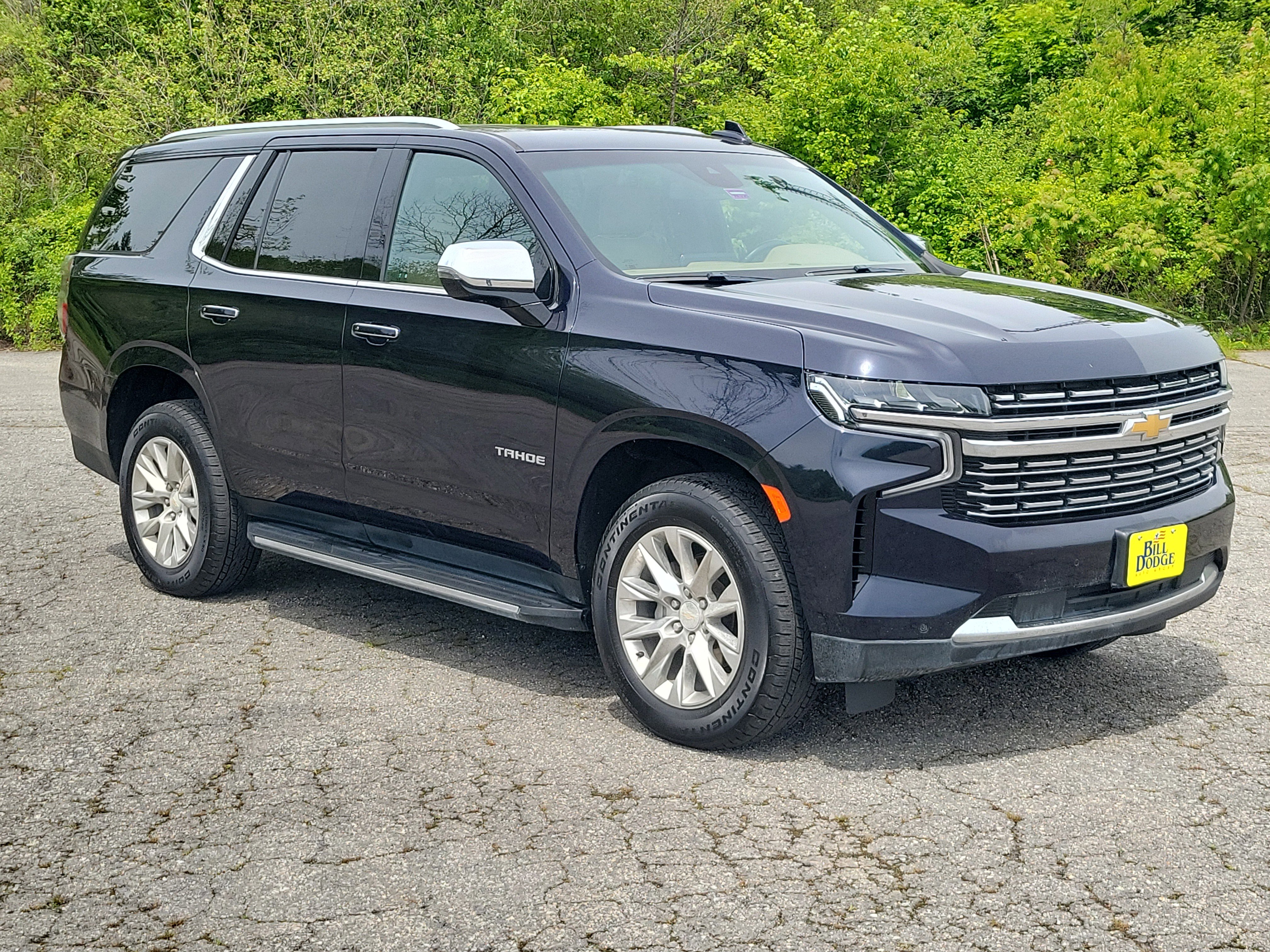 Used 2023 Chevrolet Tahoe Premier AWD/4WD image 3