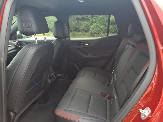 Used 2025 Chevrolet Equinox RS w/ Safety and Technology Package AWD/4WD image 9