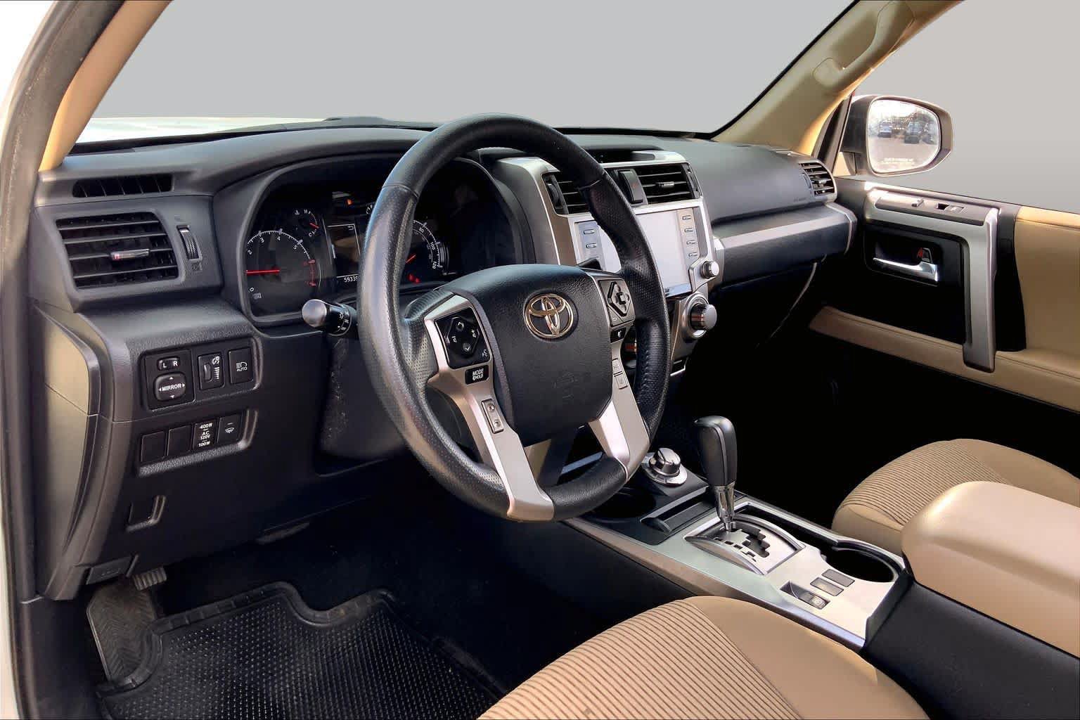 Used 2024 Toyota 4Runner SR5 AWD/4WD image 17