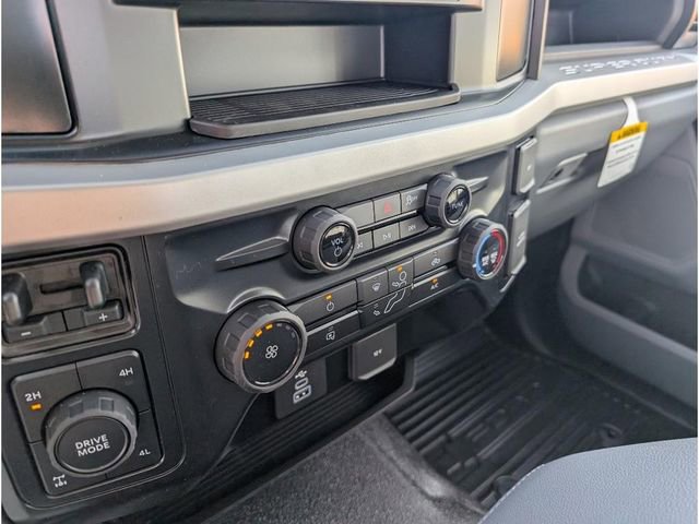 New 2026 Ford F250 XL w/ XL Chrome Package image 23