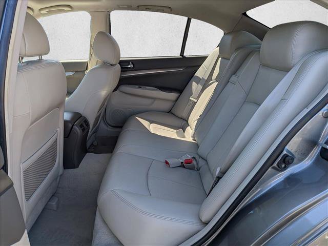 Used 2010 INFINITI G37 Journey w/ Premium Pkg RWD image 18