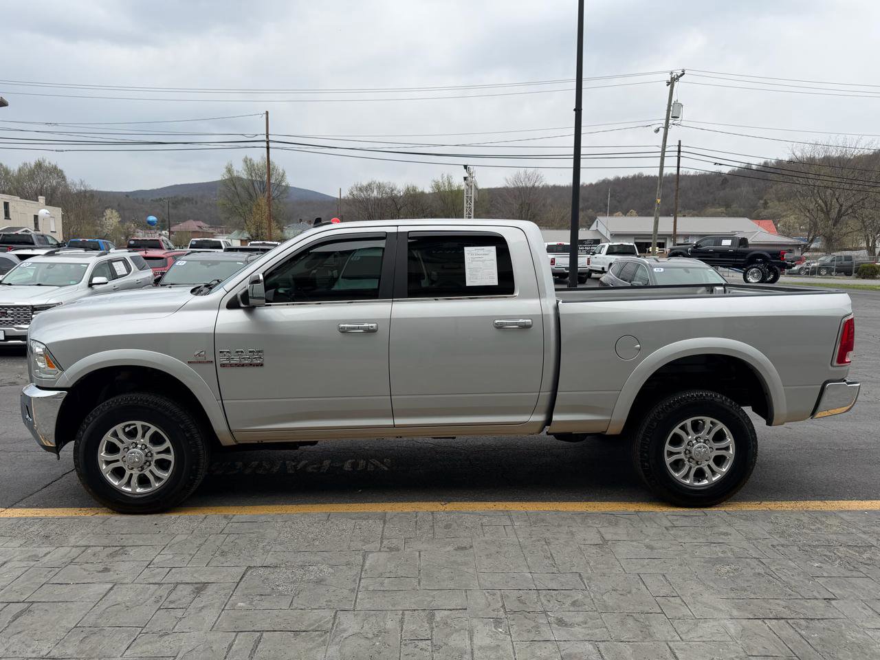 Used 2018 RAM 2500 Laramie image 5