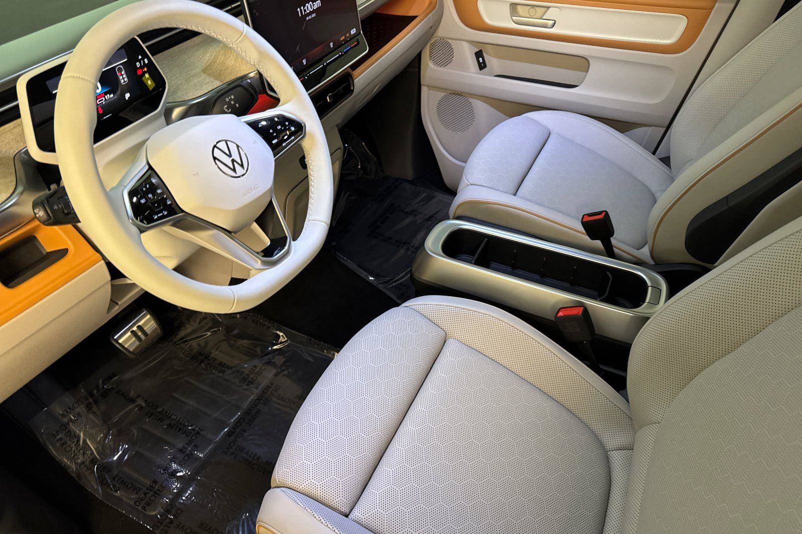 New 2025 Volkswagen ID. Buzz 1st Edition image 9