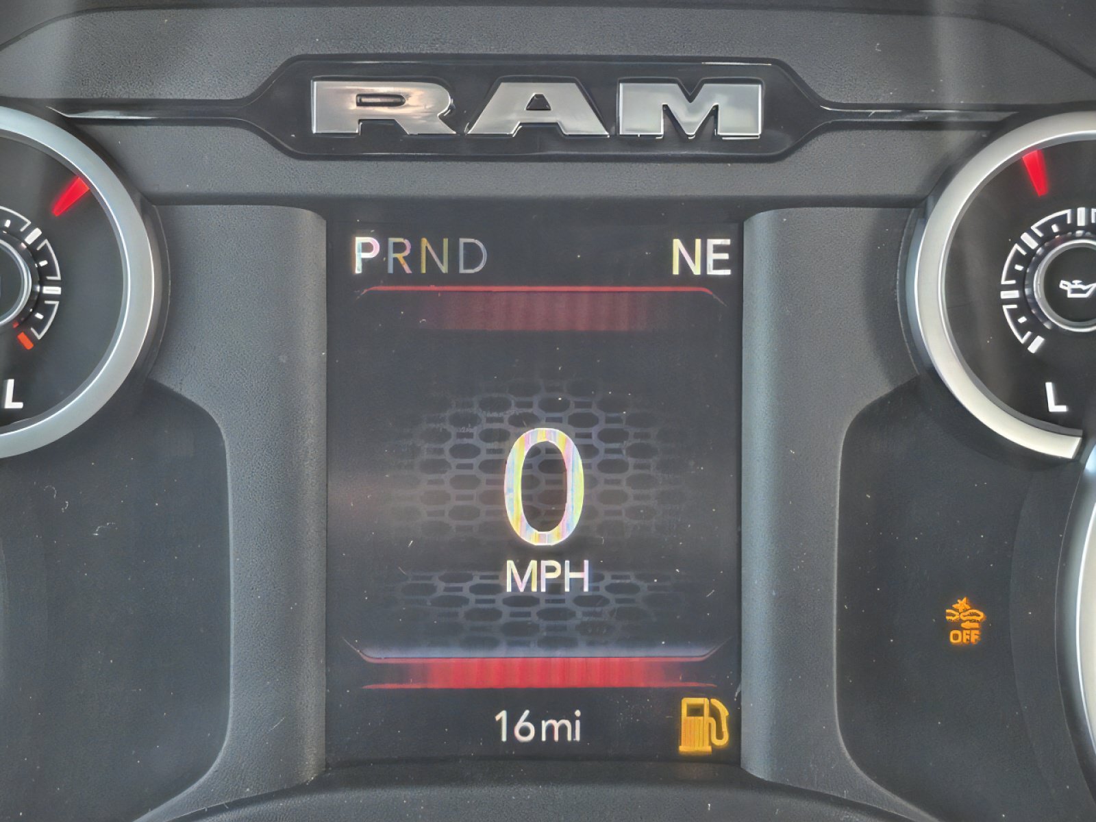 New 2026 RAM 2500 Tradesman AWD/4WD image 11