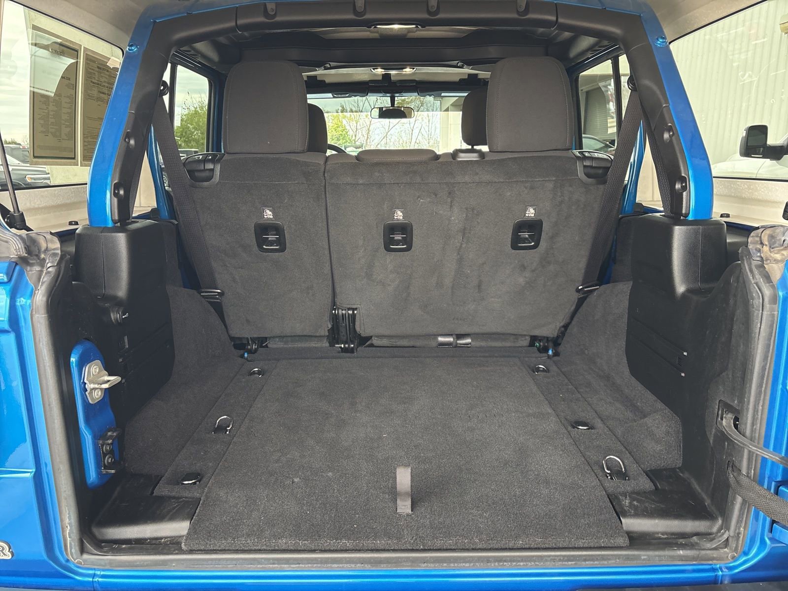 Used 2023 Jeep Wrangler Unlimited Sport image 12