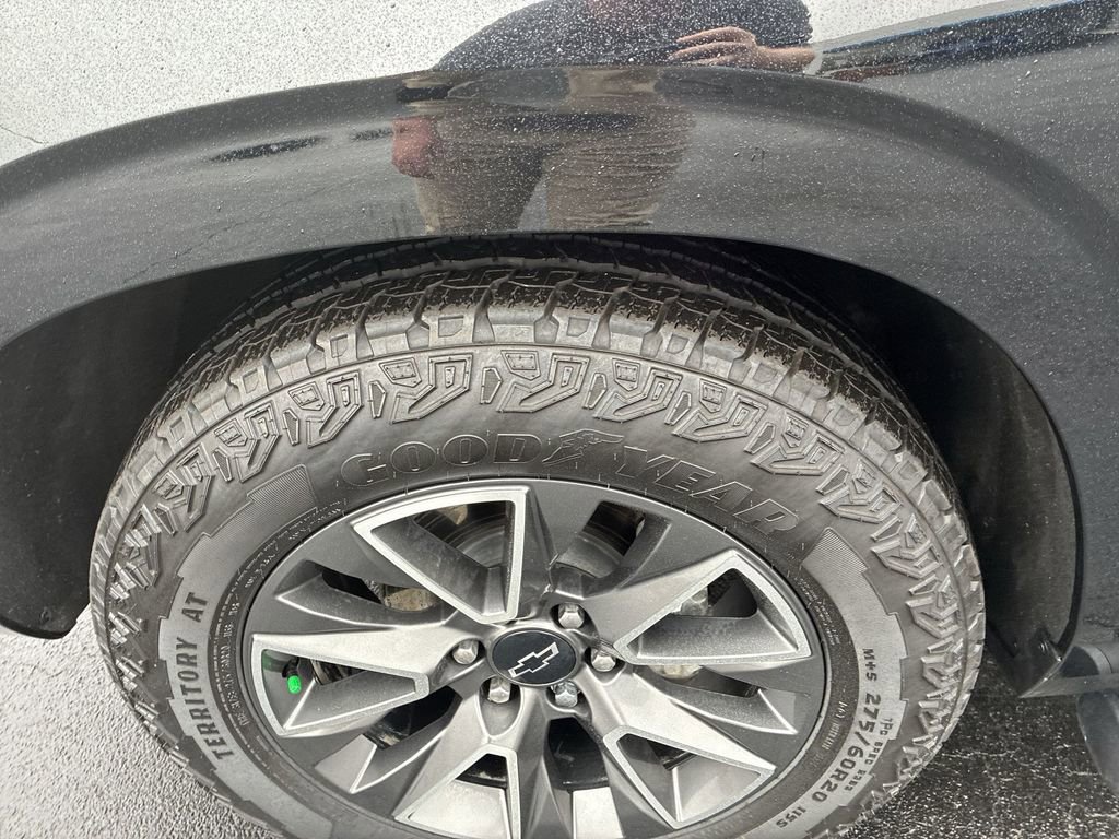 Used 2024 Chevrolet Tahoe Z71 w/ Off-Road Capability Package image 10