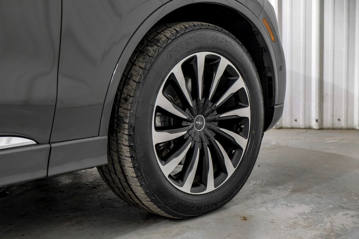 Used 2020 Lincoln Aviator Black Label Grand Touring w/ Class IV Trailer Tow Package AWD/4WD image 66