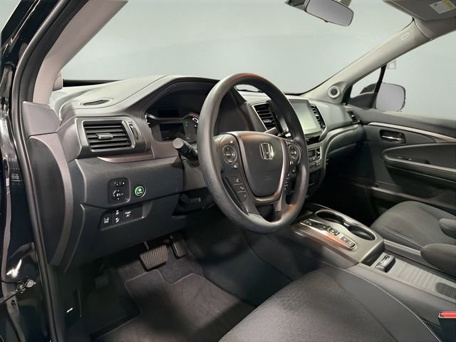 Used 2023 Honda Ridgeline Sport image 10