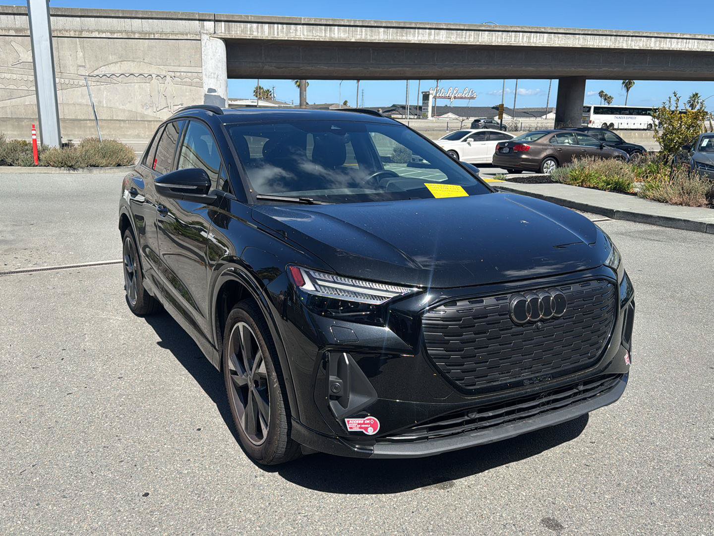 Used 2023 Audi Q4 e-tron Prestige w/ Black Optic Package AWD/4WD image 4