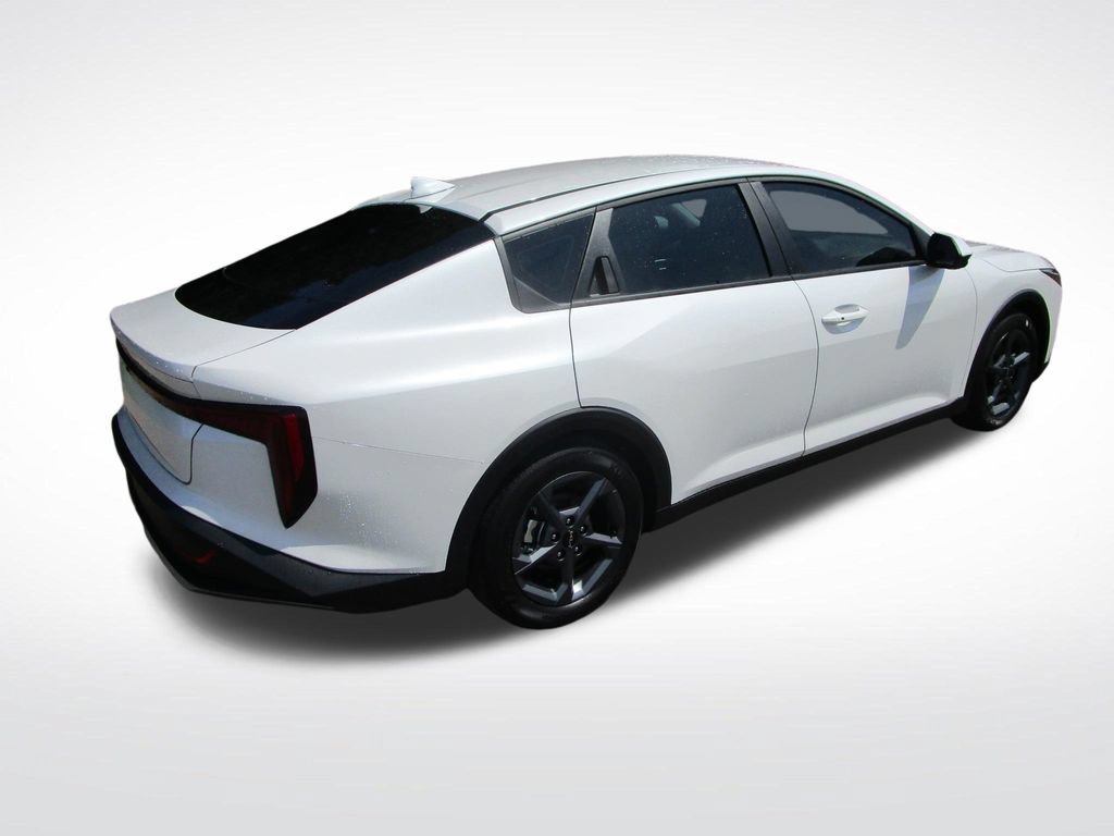 Used 2025 Kia K4 FWD image 8