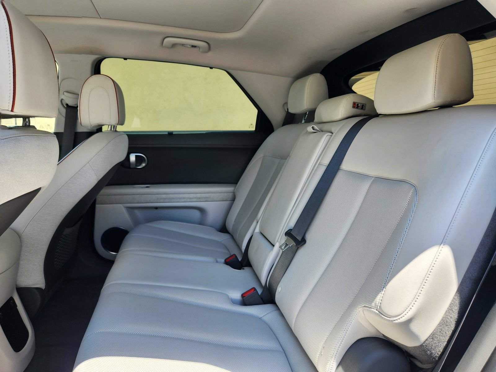 Used 2023 Hyundai Ioniq 5 Limited RWD image 13