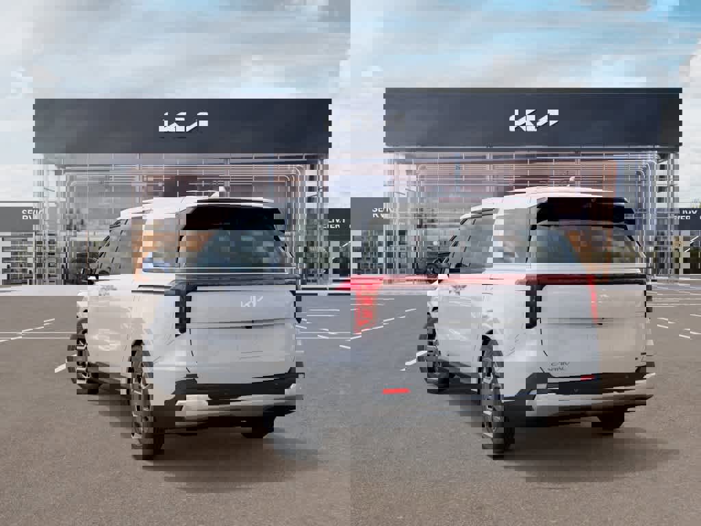 New 2026 Kia Carnival EX image 4