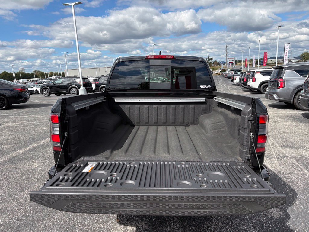 New 2027 Nissan Frontier PRO-4X w/ Pro Premium Package AWD/4WD image 14