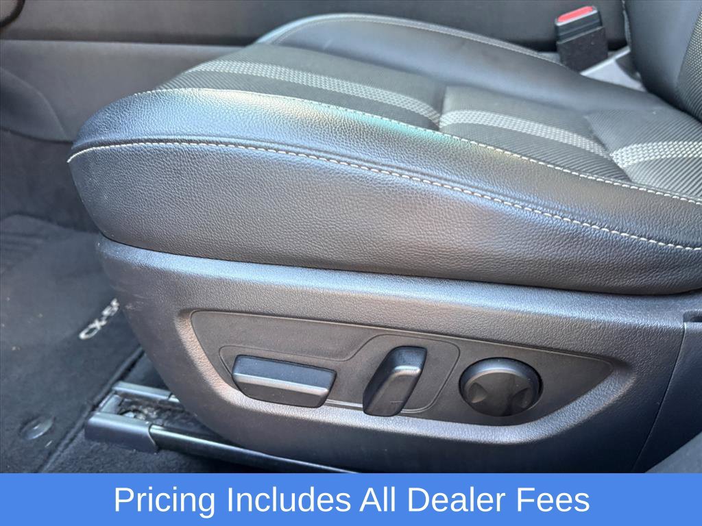 Used 2024 MAZDA CX-50 AWD 2.5 S w/ Preferred Package image 16
