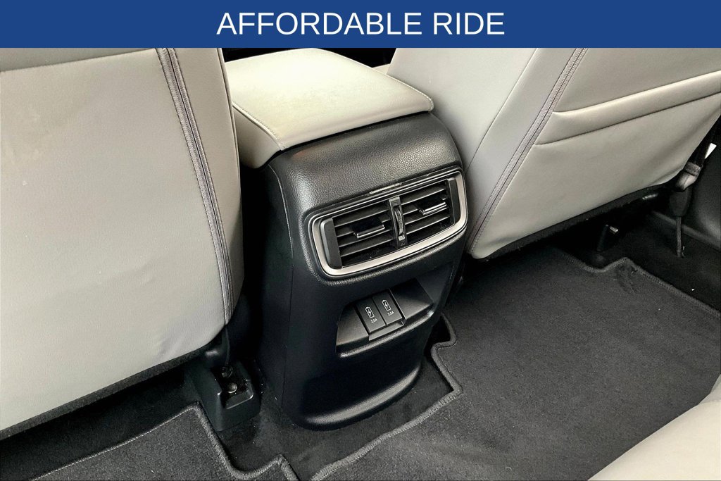 Used 2019 Honda CR-V Touring image 10