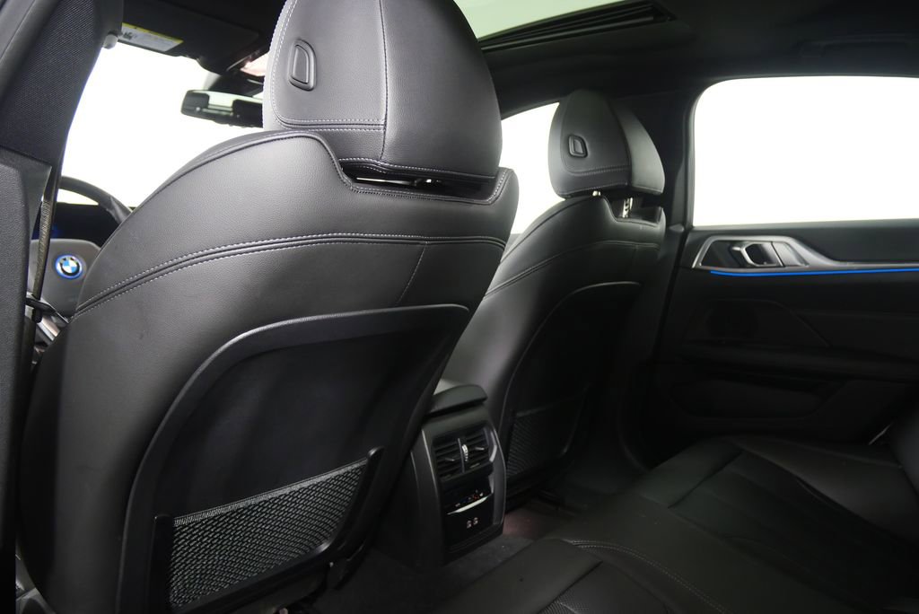 Used 2022 BMW i4 eDrive40 w/ Premium Package image 18