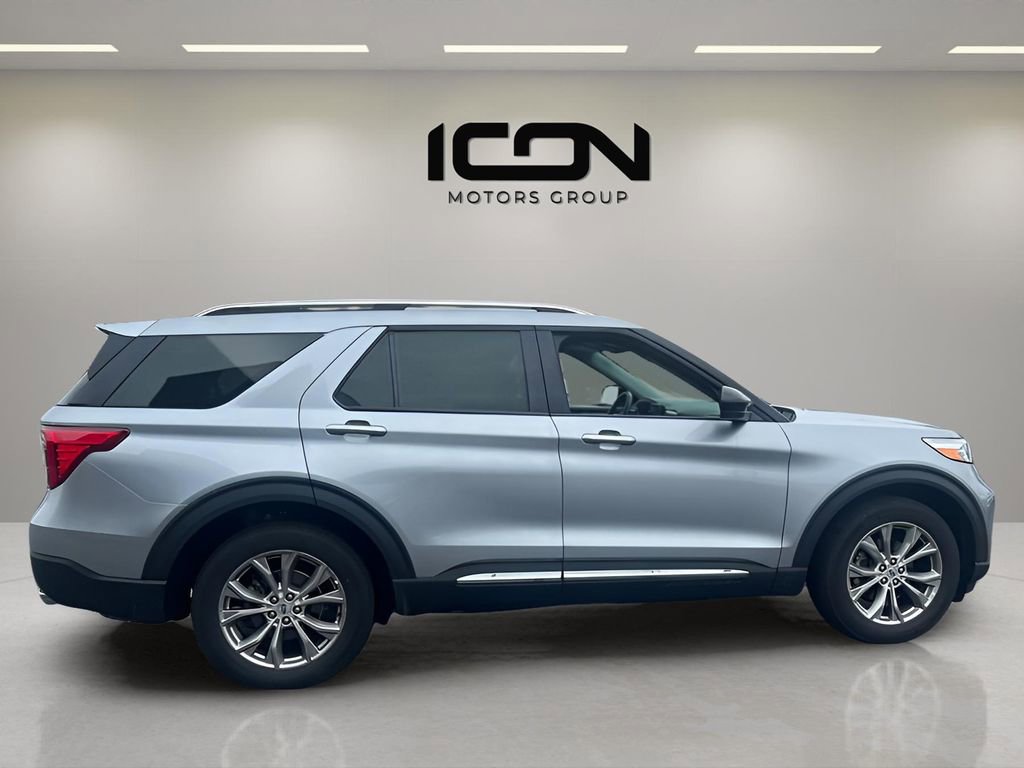 Used 2023 Ford Explorer Limited AWD/4WD image 6