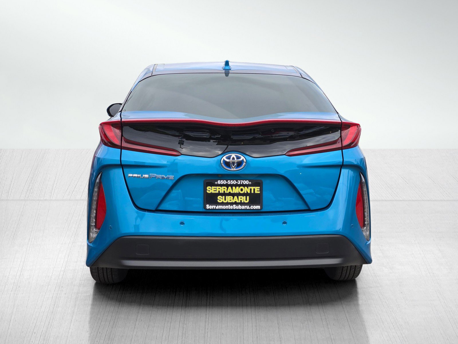 Used 2017 Toyota Prius Prime Advanced image 5