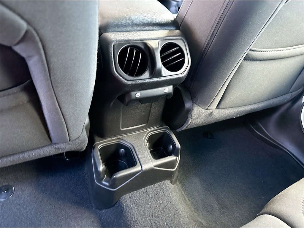 Used 2021 Jeep Wrangler Unlimited Sport image 26