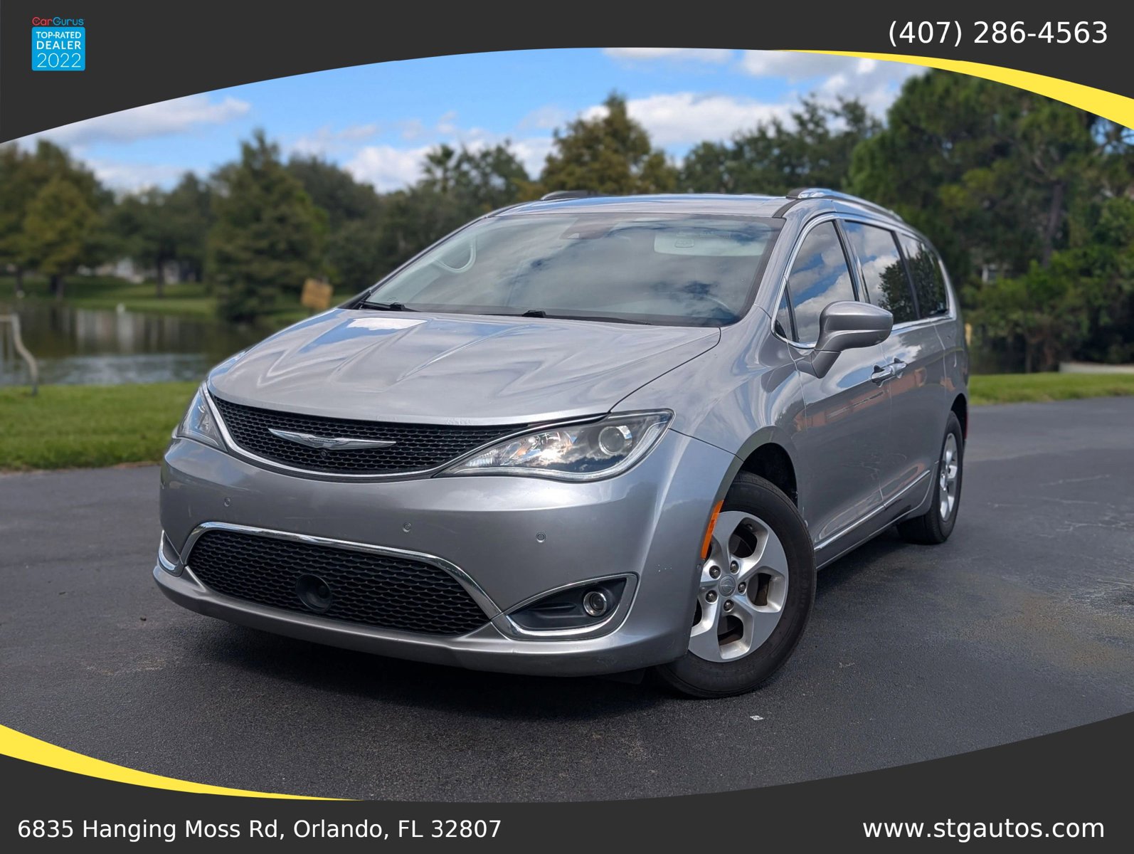 Used 2017 Chrysler Pacifica Touring-L Plus w/ Advanced Safetytec Group FWD image 1