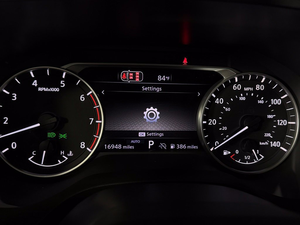 Used 2026 Nissan Rogue SV AWD/4WD image 15