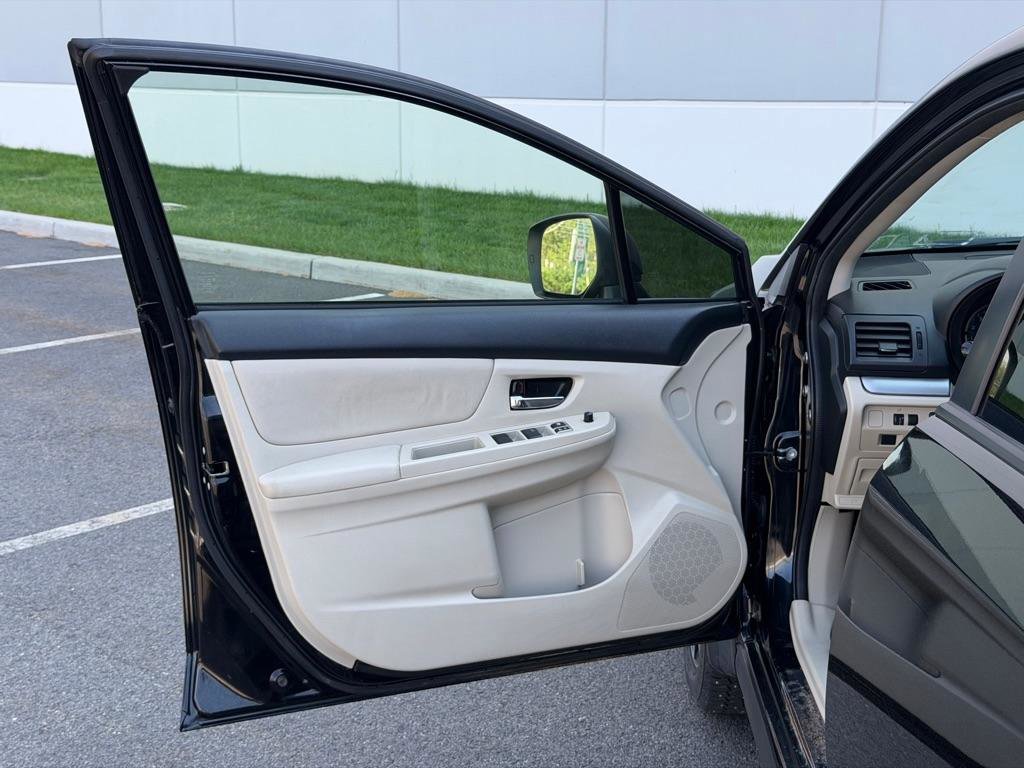 Used 2013 Subaru Crosstrek 2.0i Premium image 29