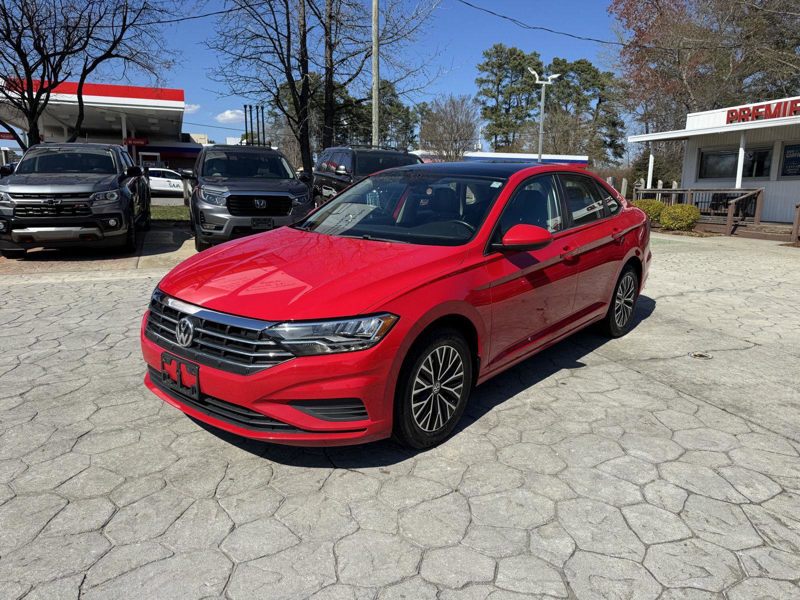 Used 2017 Volkswagen Passat 1.8T SEL Premium image 9