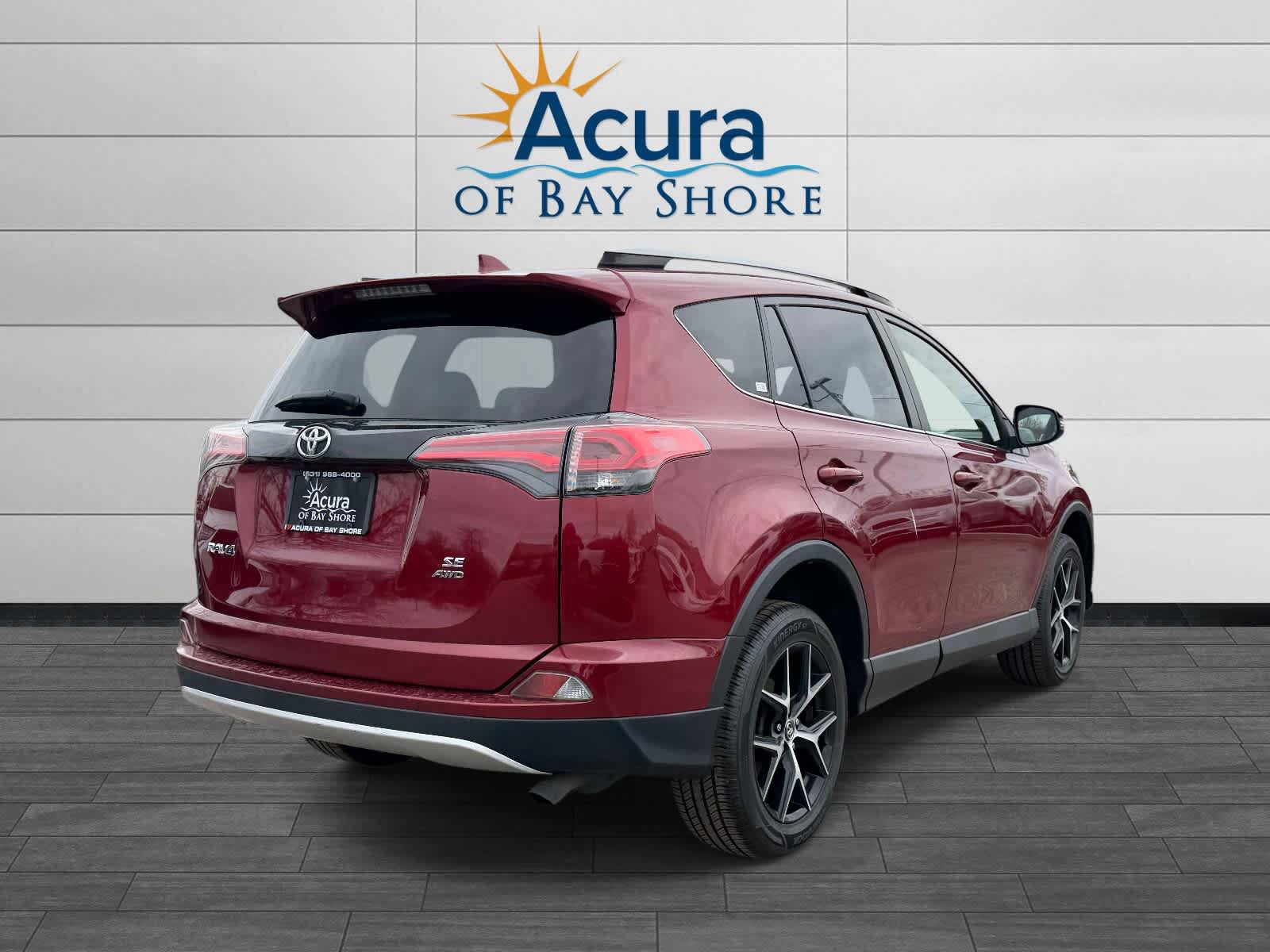 Used 2018 Toyota RAV4 SE w/ Power Extra Value Package AWD/4WD image 5